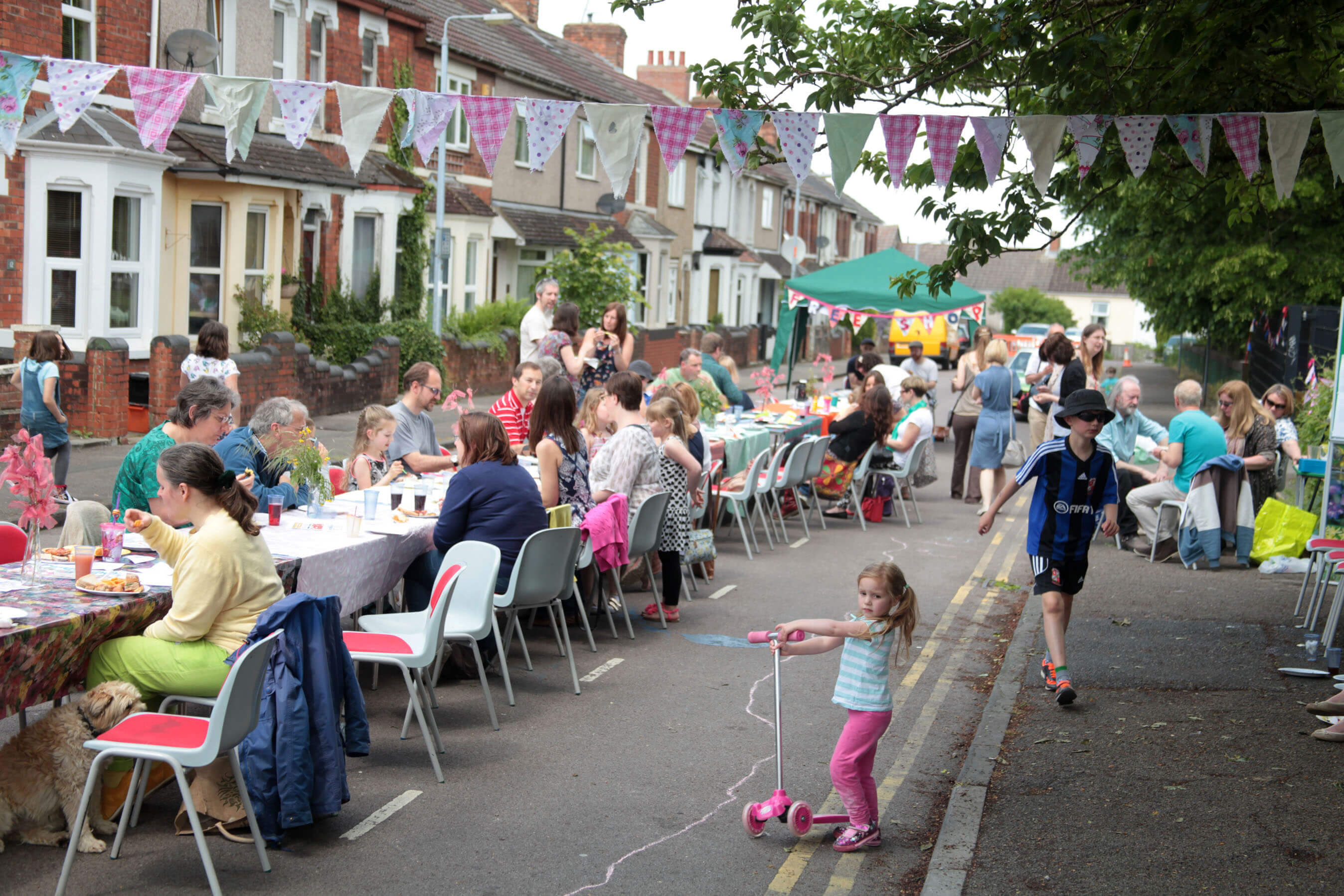 rotary-serving-up-big-lunch